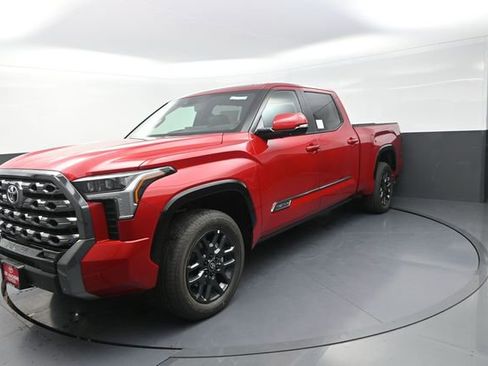 Used 2026 Toyota Tundra Platinum AWD/4WD image 33