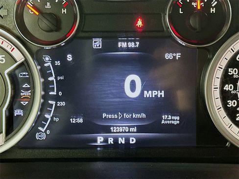 Used 2017 RAM 2500 Laramie image 15