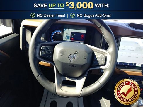 Used 2024 Ford Bronco Outer Banks image 18