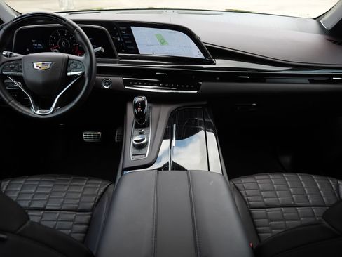 Certified 2023 Cadillac Escalade V w/ Heavy-Duty Trailer Package image 7