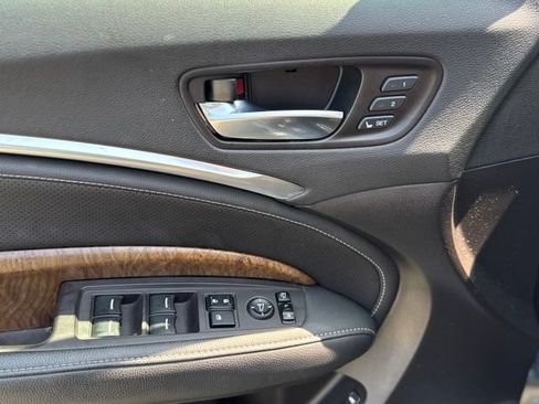 Used 2020 Acura MDX SH-AWD w/ Technology Package image 11