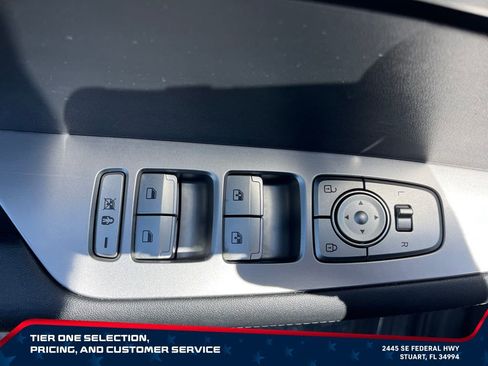 Used 2020 Hyundai Palisade SEL FWD image 12
