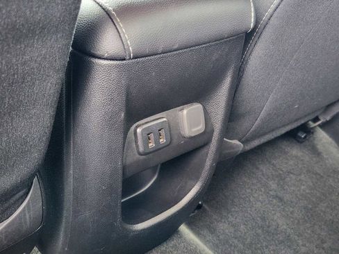 Used 2018 Chevrolet Colorado LT w/ LT Convenience Package AWD/4WD image 29