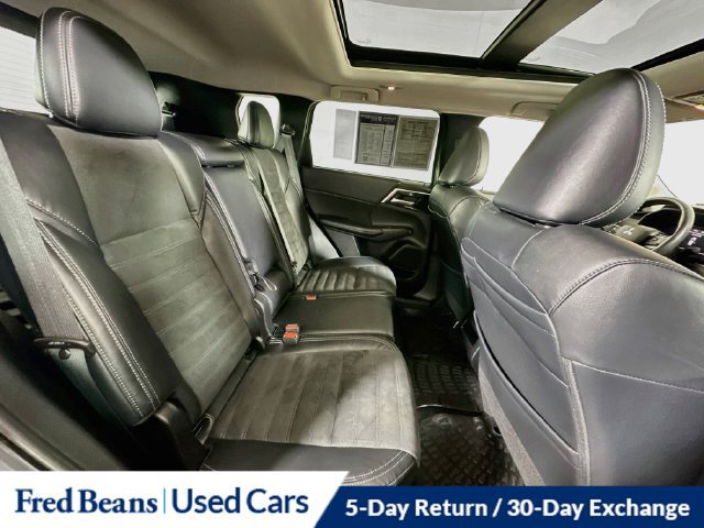 Used 2022 Mitsubishi Outlander SE FWD image 33