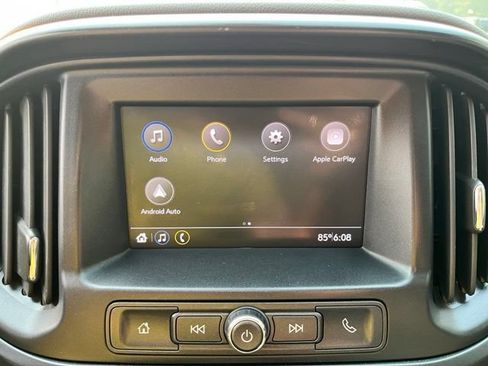 Used 2021 Chevrolet Colorado W/T w/ WT Convenience Package RWD image 29