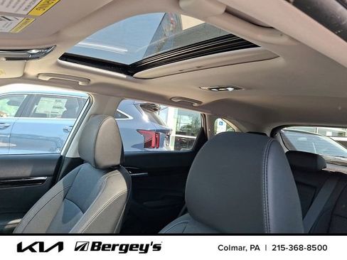 Certified 2026 Kia Seltos EX w/ EX Sunroof Package AWD/4WD image 17