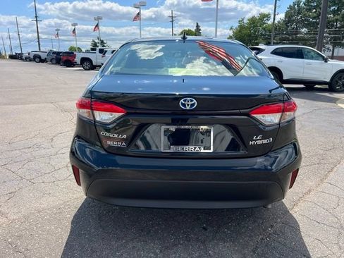 Used 2024 Toyota Corolla LE w/ LE Convenience Package AWD/4WD image 6