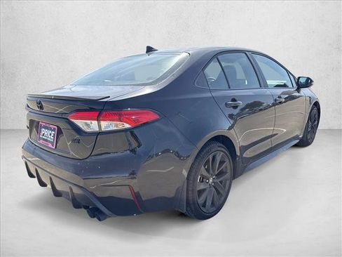 Used 2026 Toyota Corolla SE FWD image 5