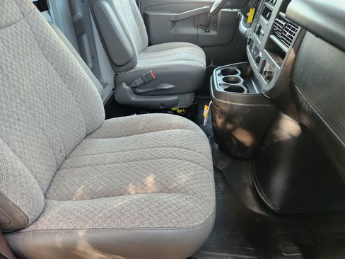New 2025 Chevrolet Express 3500 w/ Power Convenience Package image 17