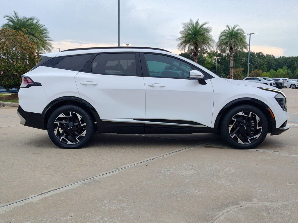 Used 2023 Kia Sportage SX FWD image 12