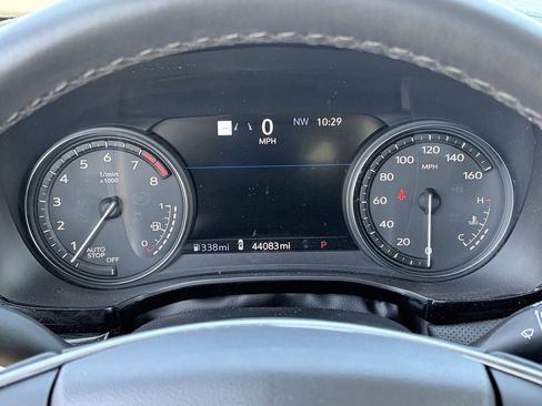 Certified 2022 Cadillac XT5 Premium Luxury w/ Technology Package image 25