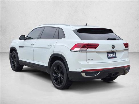 Used 2022 Volkswagen Atlas Cross Sport SE FWD image 7