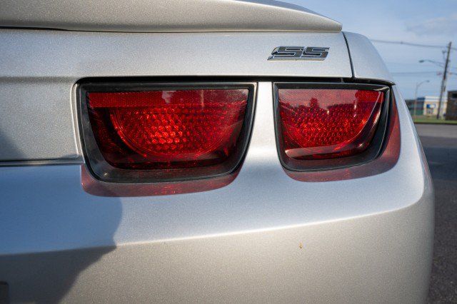 Used 2011 Chevrolet Camaro SS w/ RS Package RWD image 13