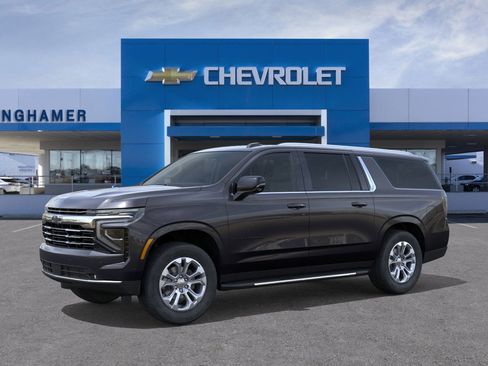 New 2026 Chevrolet Suburban LT image 26