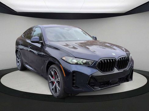 New 2026 BMW X6 xDrive40i w/ Climate Comfort Package image 2