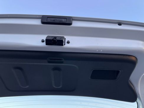 Used 2025 Hyundai Venue SEL FWD image 20