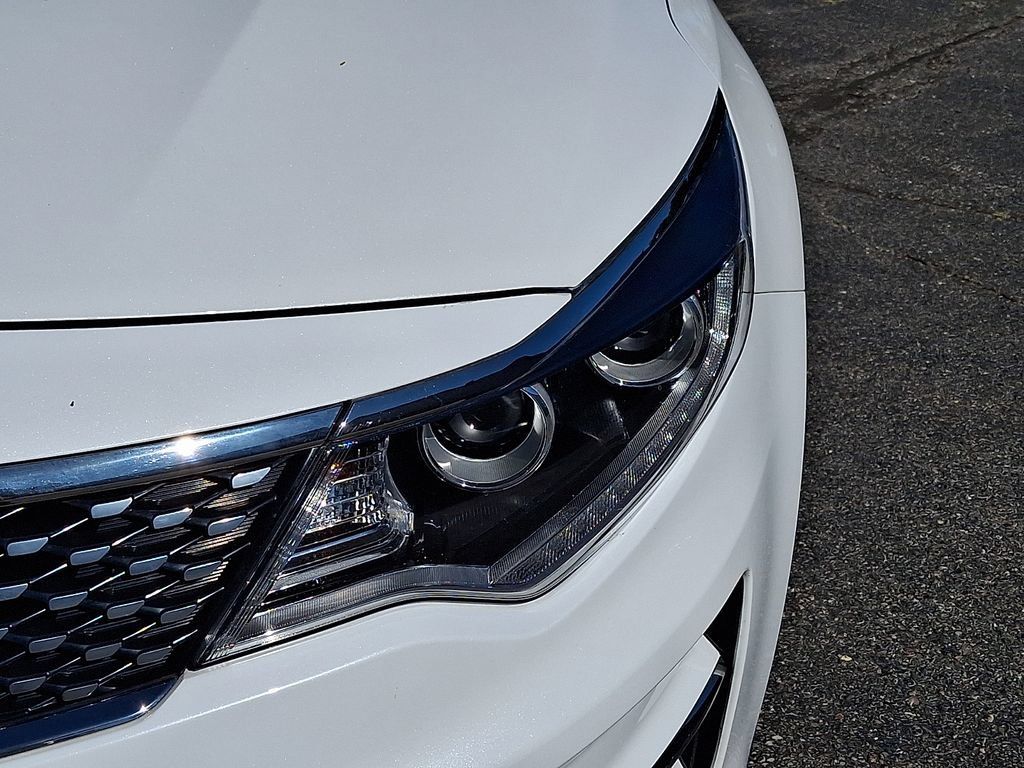 Used 2016 Kia Optima EX w/ Premium Package FWD image 11