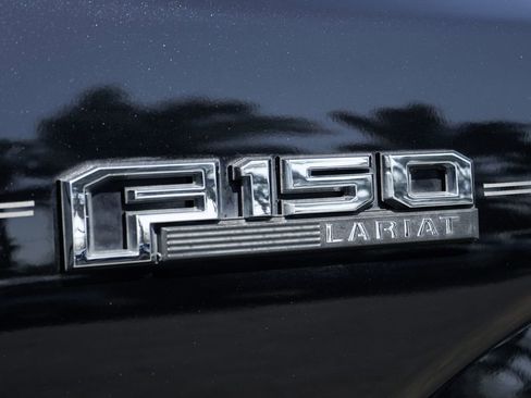 Used 2019 Ford F150 Lariat w/ Equipment Group 502A Luxury AWD/4WD image 50