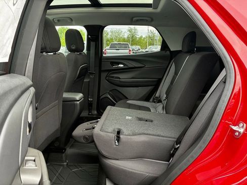 New 2026 Chevrolet TrailBlazer LT w/ Midnight Edition AWD/4WD image 22