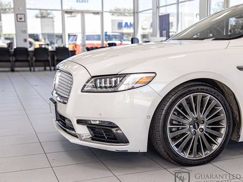 Used 2017 Lincoln Continental Black Label w/ Technology Package AWD/4WD image 5