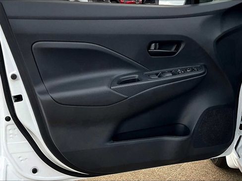 New 2025 Nissan Versa S w/ Trunk Package image 16