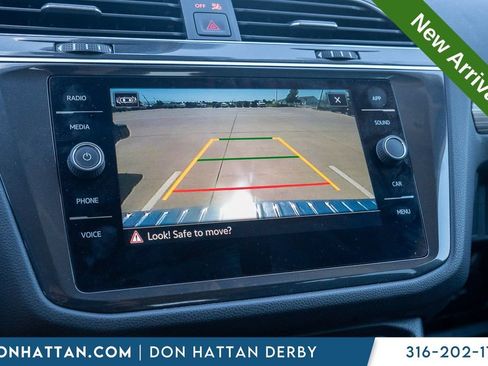 Used 2024 Volkswagen Tiguan SE FWD image 8