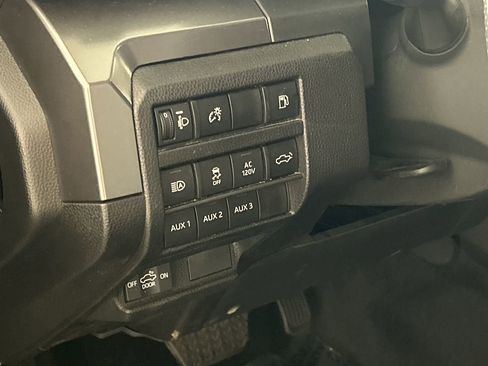 Used 2026 Toyota Tacoma TRD Off-Road w/ TRD Off Road Premium Package AWD/4WD image 14