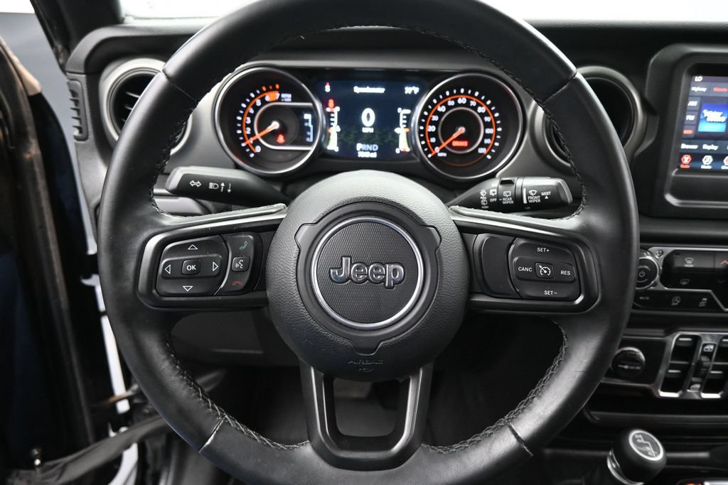 Used 2021 Jeep Wrangler Unlimited Sport AWD/4WD image 16