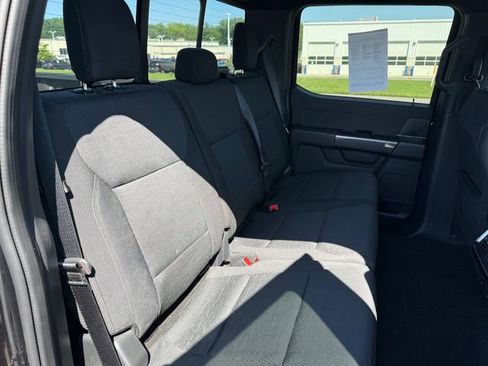 Used 2022 Ford F150 XLT w/ Equipment Group 302A High AWD/4WD image 15