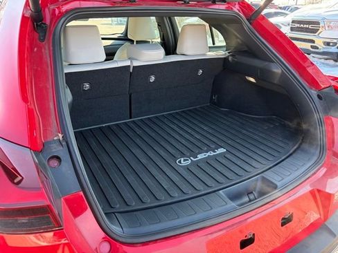 Used 2024 Lexus UX 250h F Sport image 17