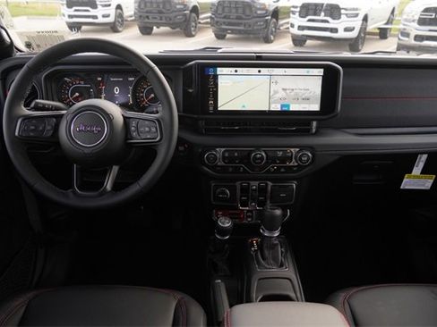 New 2025 Jeep Gladiator Rubicon image 13