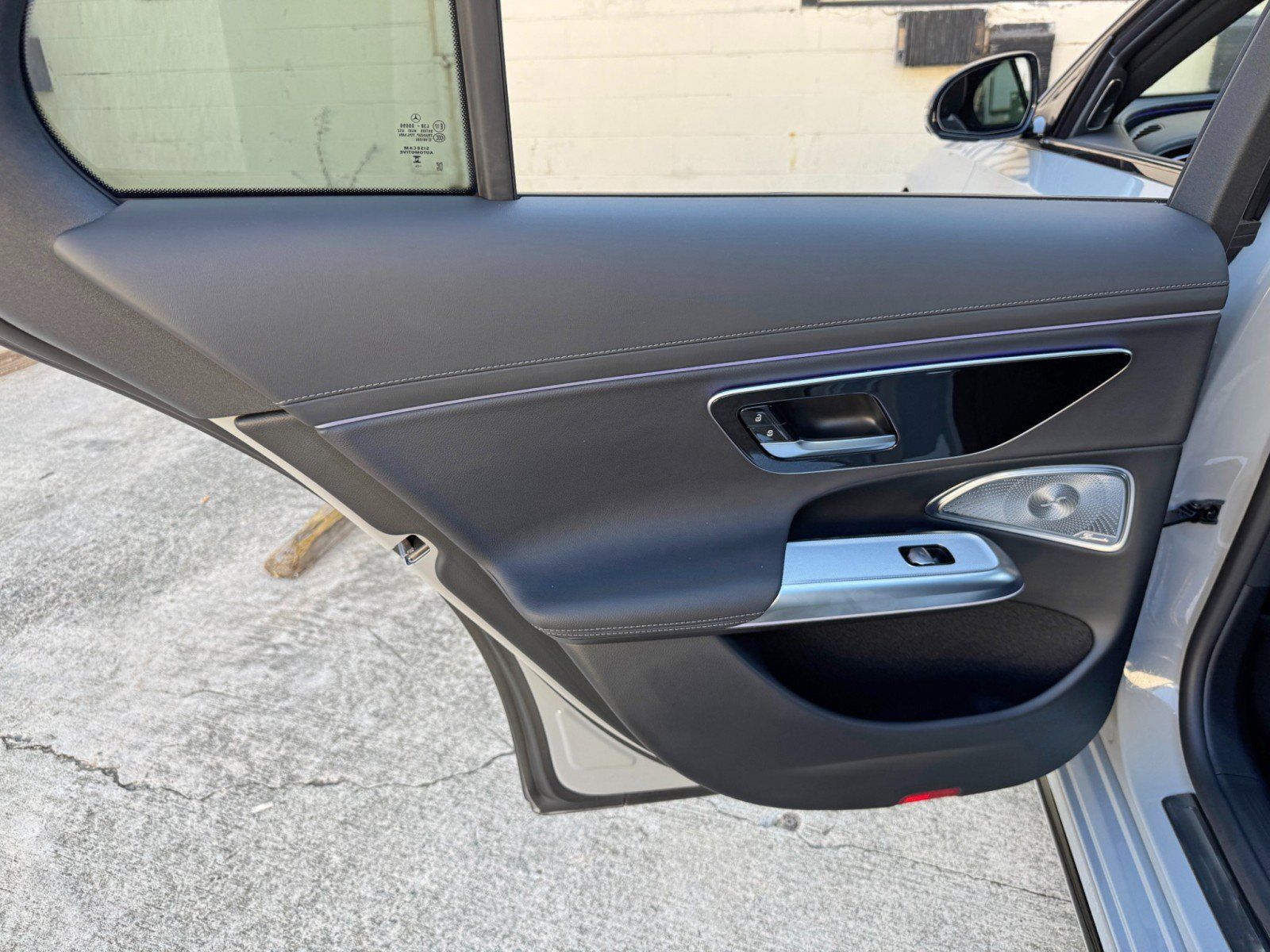 Used 2024 Mercedes-Benz E 450 4MATIC Sedan w/ MBUS Superscreen Package image 49