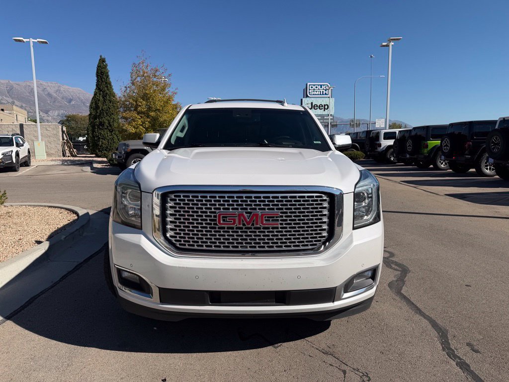 Used 2016 GMC Yukon Denali w/ Open Road Package AWD/4WD image 7