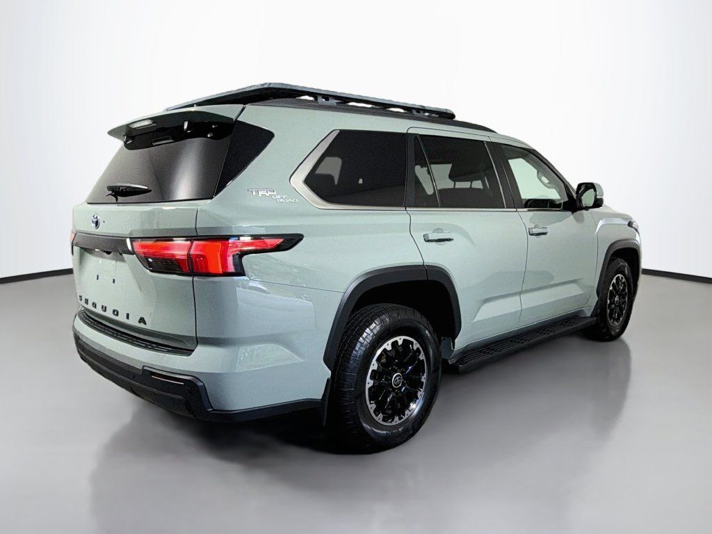 Used 2024 Toyota Sequoia SR5 w/ TRD Off-Road Package AWD/4WD image 8