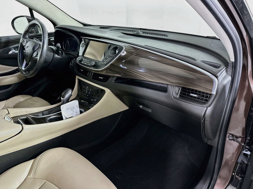 Used 2020 Buick Envision Premium w/ Driver Confidence Package AWD/4WD image 38