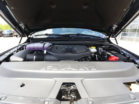 New 2026 RAM 1500 Big Horn AWD/4WD image 19