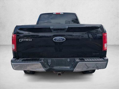 Used 2016 Ford F150 XLT w/ Heavy-Duty Payload Package AWD/4WD image 6
