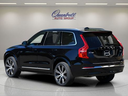 Certified 2023 Volvo XC90 B6 Ultimate w/ Protection Package Premier AWD/4WD image 6