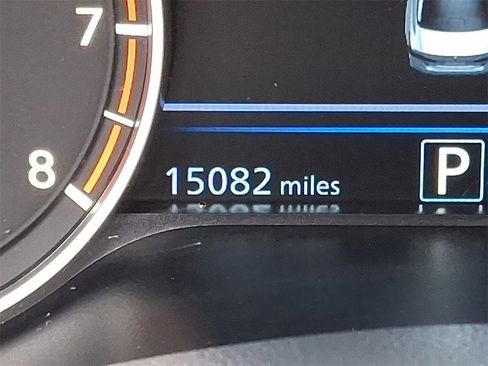 Used 2024 Nissan Altima 2.5 SR image 19