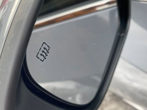 Used 2023 Nissan Murano SL image 5