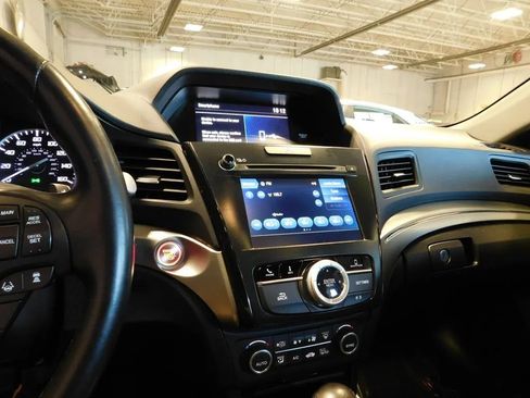 Used 2021 Acura ILX w/ Premium Package FWD image 14