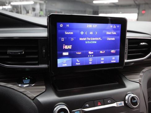 Used 2020 Ford Explorer Limited image 20