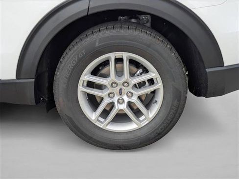 New 2026 Ford Explorer Active w/ Active Comfort Package image 10