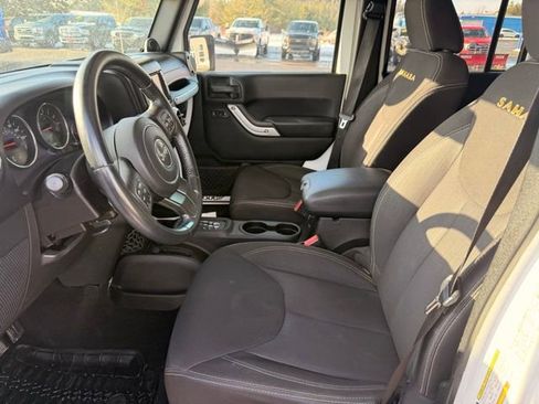 Used 2014 Jeep Wrangler Unlimited Sahara w/ Dual Top Group image 11