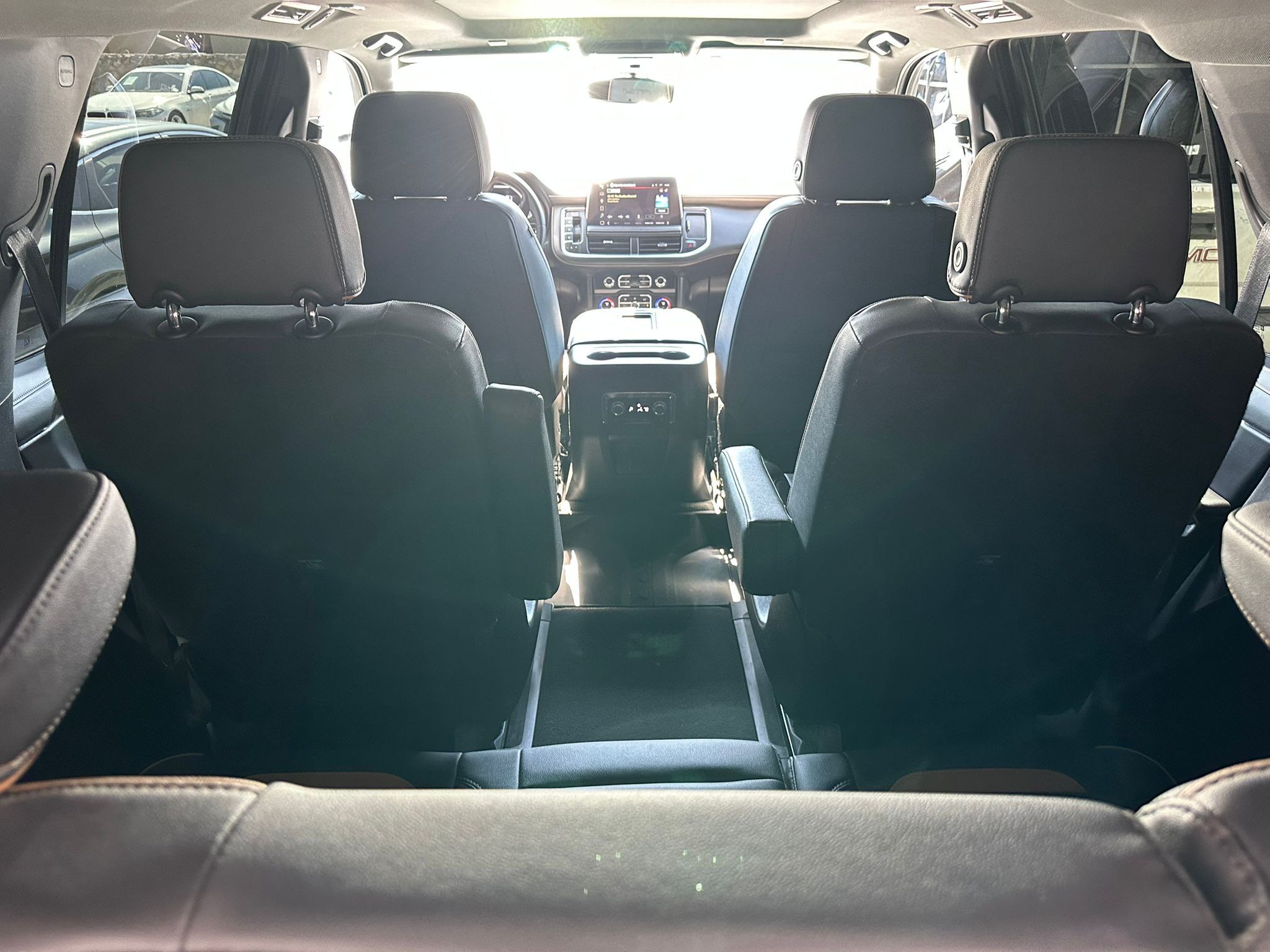 Used 2022 GMC Yukon AT4 AWD/4WD image 18