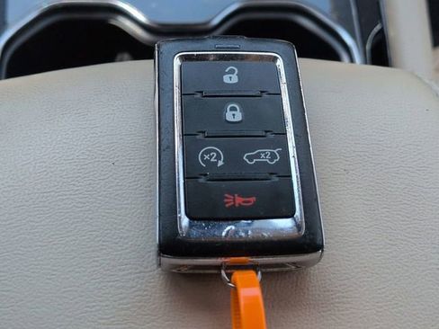 Used 2021 Jeep Grand Cherokee L Limited w/ Luxury Tech Group II AWD/4WD image 34