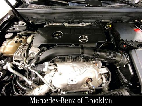 Certified 2023 Mercedes-Benz GLB 250 4MATIC image 30