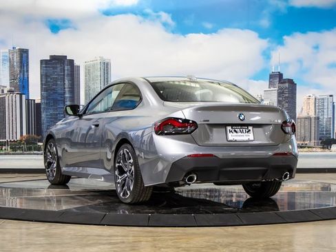 Used 2025 BMW 230i xDrive Coupe image 9