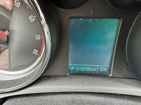Used 2013 Buick Encore Convenience AWD/4WD image 10