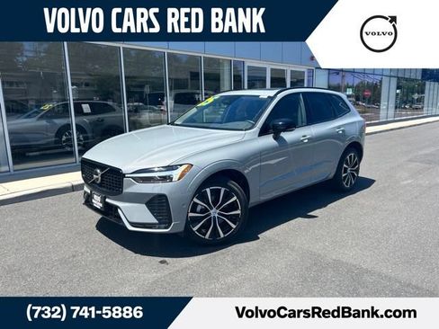 Used 2025 Volvo XC60 B5 Plus AWD/4WD image 1